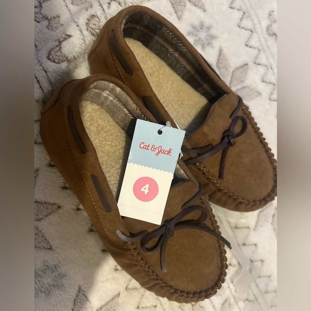 New Size 4 Cat and Jack Leather Moccasin Slippers